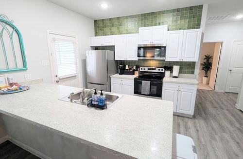 Kendleton House | Near Rosenberg & Needville Sleeps 8 Pets Welcome