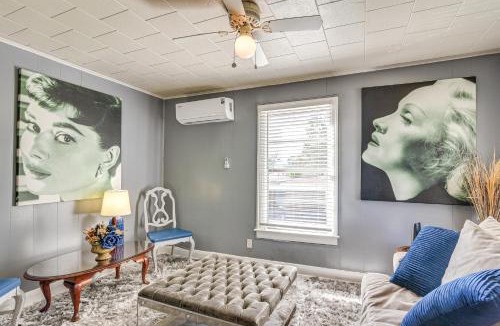 Lakeview  Jefferson County Apartment | Near Sabine Lake & Refineries: Pet-Friendly Apt