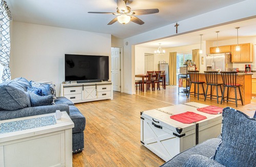 Harrison House | Near Skiing: Serene Harrison Retreat w/Fire Pit