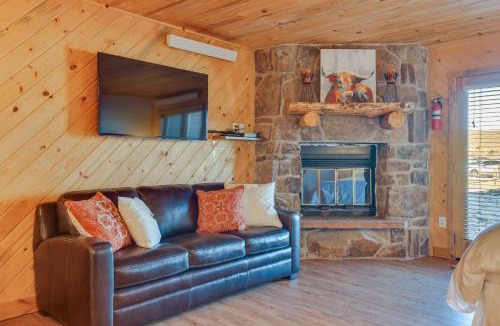 Granby Apartment | Near Skiing: Studio w/Pool Access in Granby!