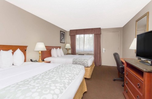 St. Augustine Hotel | Near St. Augustine Beach. Spacious Space with Pool Access, Free Parking