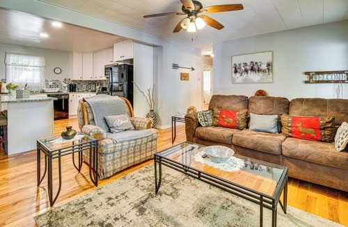 Mammoth Spring House | Near State Park & Spring River: Family Gem w/Yard
