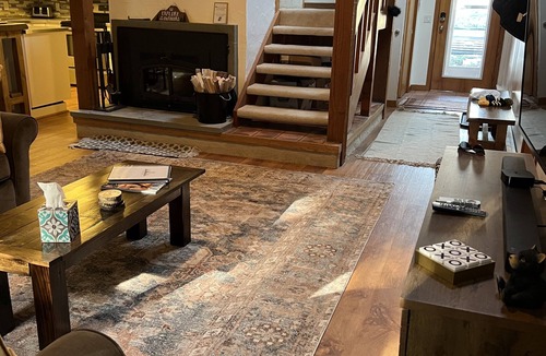 Rawsonville Condo | Near Stratton, Bromley & Magic!