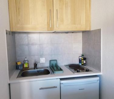 Frontignan Apartment | Near the port and the beach