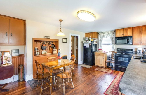 White Haven House | Near Trails, Fishing, Parks & More! Poconos Home