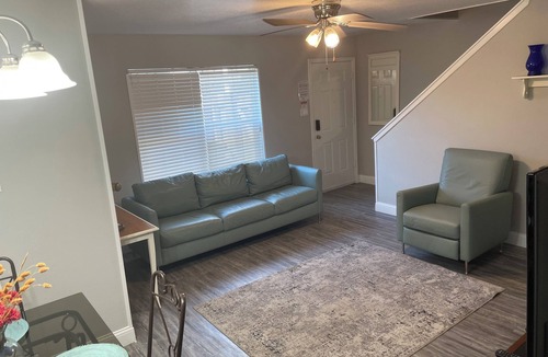 Southwood Valley Apartment | NEAR TX A&M, HWY 6 , NO CLEANING FEE ,ENTIRE PLaCE