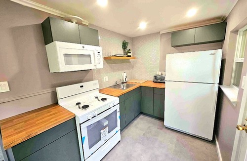 Denton House | Near UNT. Pets Ok. Near FIFA World Cup Games. Large back yard.