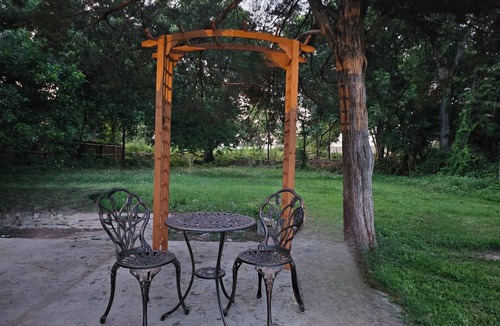Denton House | Near UNT. Pets Ok. Near FIFA World Cup Games. Large back yard.