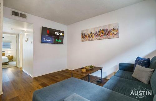 West Campus Apartment | Near UT Campus Nightlife 1BR 1BA Apt Free Parkin By Austin Vacay