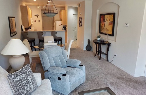 Superstition Springs Condo | Nearby golf course, restaurants, shopping, hospitals, and freeway access!