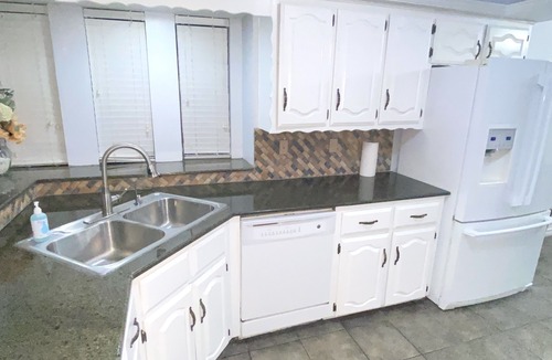 Buckner Terrace - Everglade Park House | NEARBY TEXAS STATE FAIR FUN 4 FAMILIES & FRIENDS