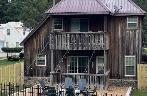 Heber Springs House | “NearDa” House is perfect for your next outdoor adventure in Heber Springs, AR.