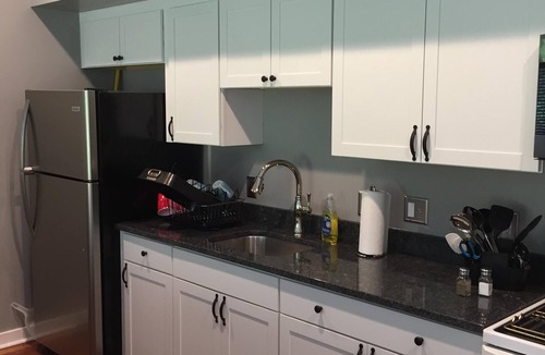 Old Town Cottage | Neatest stay in The Village ! Clean, close. and comfortable. Everyone loves it.