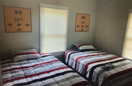Russellville House | Nebo Trails Base Camp