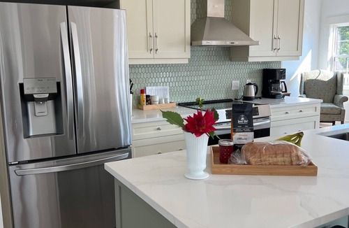 Little Pond Apartment | Ned's Landing at Spry Point