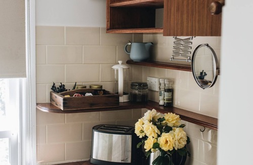 Beechworth Apartment | Neds Nook - tiny but super cute