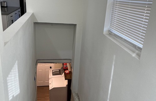 Downtown Vancouver House | Nee-Nee's Bungalow