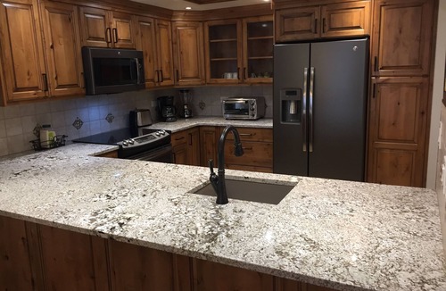 Peak 9 Condo | Need an escape from summer heat? Cool down in our cozy condo! Summer dates open!