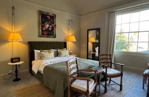 Grittleton Hotel | Neeld Arms