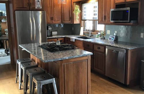 Neenah House | Neenah Charmer