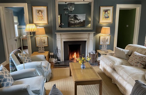 Peebles Cottage | Neidpath Castle Barmkin, by The River Tweed