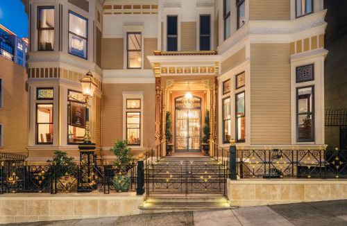 Lower Pacific Heights Hotel | Neighbourgood Sutter Mansion