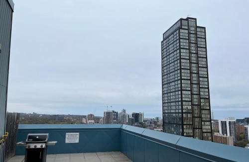 Church and Wellesley Hostel | Neill Wycik Hostel
