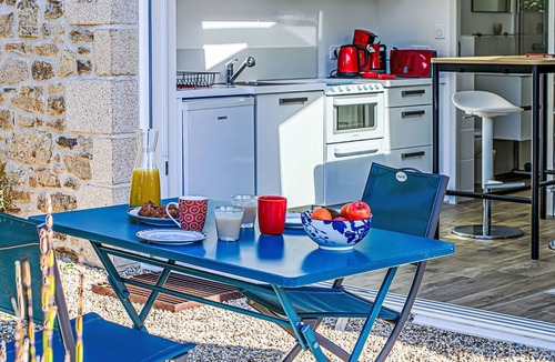 Plougoumelen Apartment | Neizh Bihan by Interhome