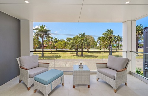 Merewether House | Nel's Place