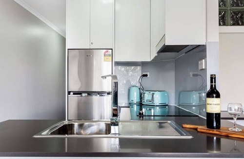 Nelson Bay Apartment | Nelson bay holiday