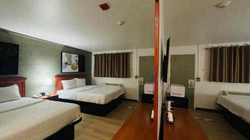 Swan River Hotel | Nelson Hotel