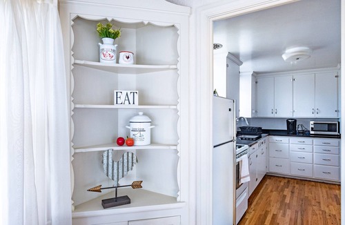 Sheridan House | Nelson Inn - Heritage B