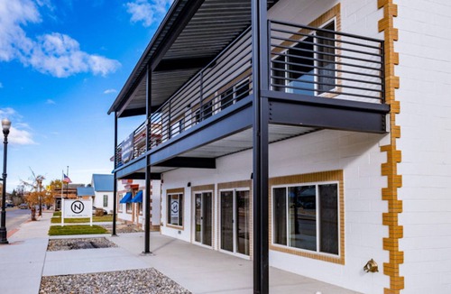 Sheridan House | Nelson Inn - The Four Top, 101