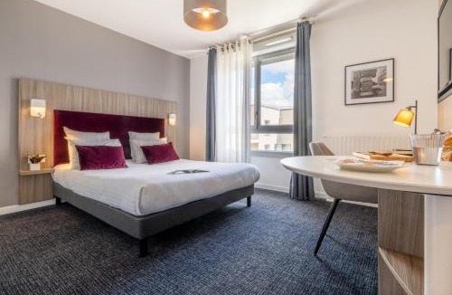 Saint Nicolas - Charles III - Ville vieille - Trois Maisons - Leopold Apartment | Nemea Appart Hotel Grand Cœur Nancy Centre