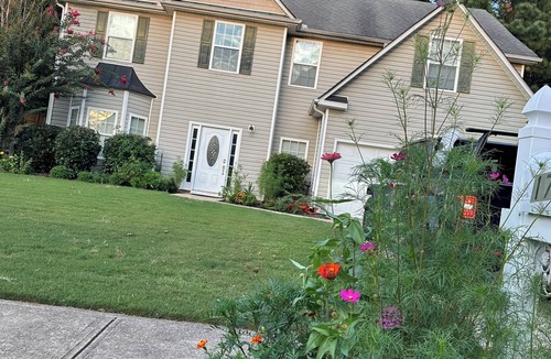 Dallas House | nEnjoyable 4-bedroom house in Dallas. Great place for the family & friends