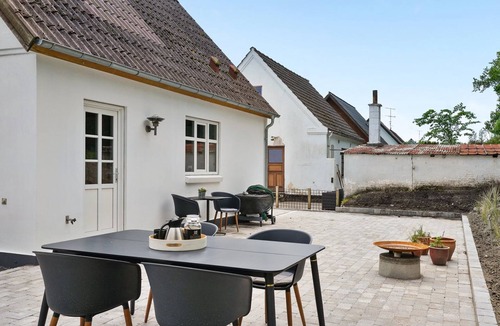 Asaa House | "Neno" - 2.2km from the sea by Interhome