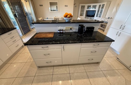 Muloowurtie House | Neo's Nook- Panoramic sea views! Off peak special available!