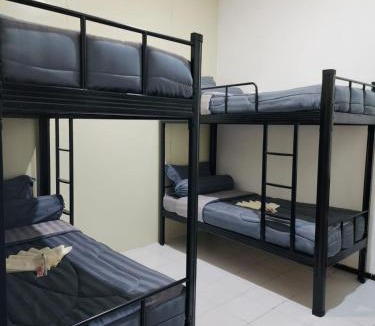 Dinoyo House | Neomi Guesthouse Malang