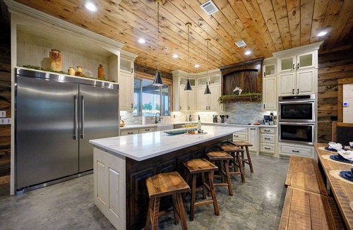 Pickens Cabin | Neon Moon Lodge | Luxury Cabin w/Heated Pool, Game Loft, King Suites & ATV Trail Access