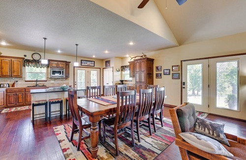 Newton County House | Neosho Home on 90 Acres w/Private Pool & Fire Pit