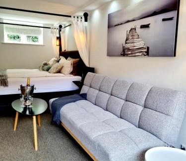 Tarnby Kommune Apartment | Neptun Studio-apartment with terrace.