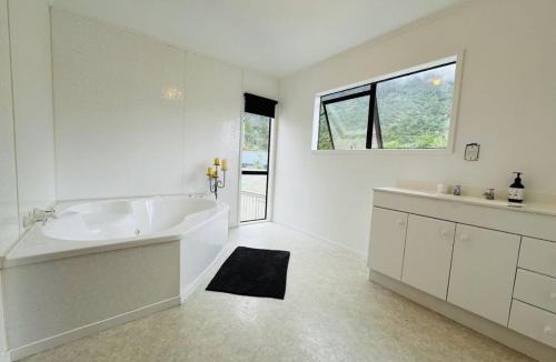 Whangarei Heads House | Neptune Lodge