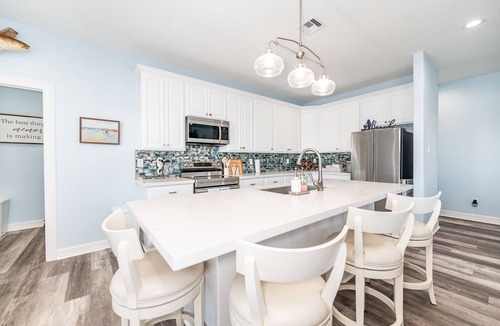 Cedar Lane House | Neptune's Landing-Great Fishing just yards off the ICW!