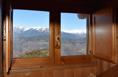 Neril Apartment | Neril apartment in Pyrenean Axis Benasque - Arán. At 1400m altitude.