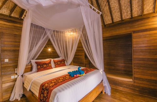 Mushroom Bay House | Nerima Hut Lembongan