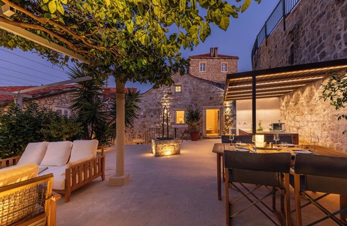 Dubrovnik Old Town House | Nerolika Dubrovnik - Magnificent Terrace House