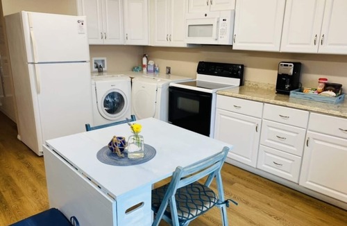 Gold Beach Cottage | Nesika Beach Bluff Cottage