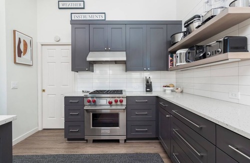 Neskowin House | Neskowin North - Modern, Oceanfront, Hot tub!