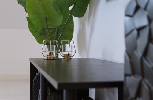 Northampton Apartment | Nest Easy - Alpha House