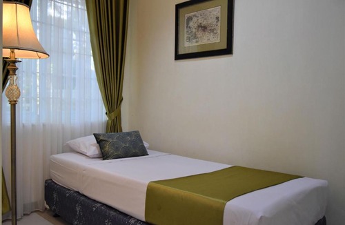 Menteng Hotel | Nest Residence
